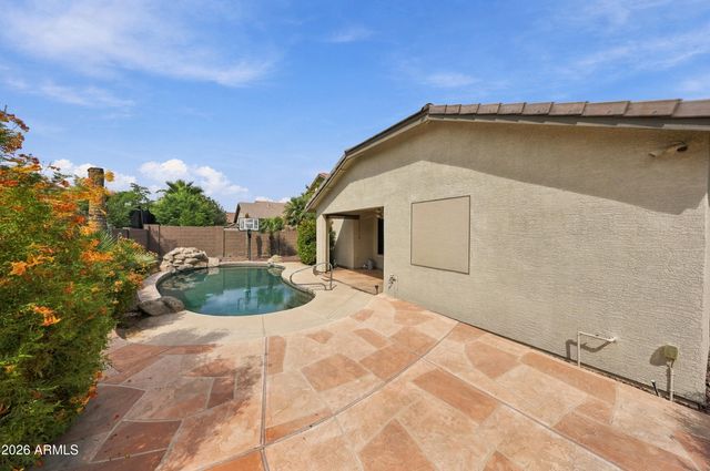 14633 W ST MORITZ Lane, Surprise, AZ 85379