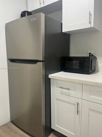 1631 NW 29th Ave 3, Miami, FL 33125