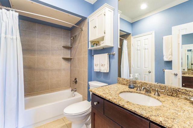 7000 Seawall Boulevard 324, Galveston, TX 77551