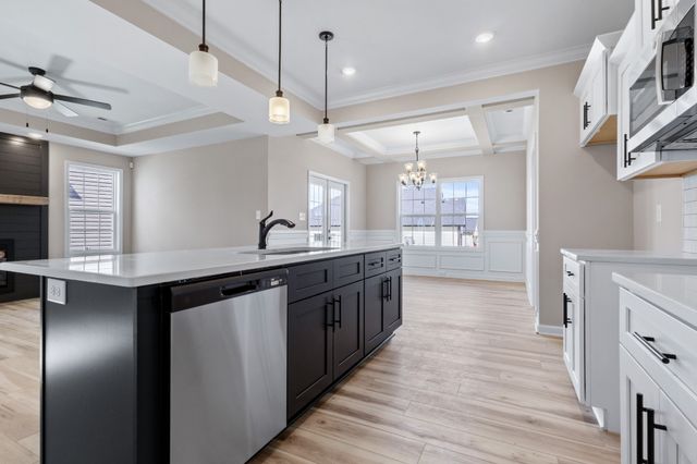 2531 Rafiki Dr, Clarksville, TN 37042