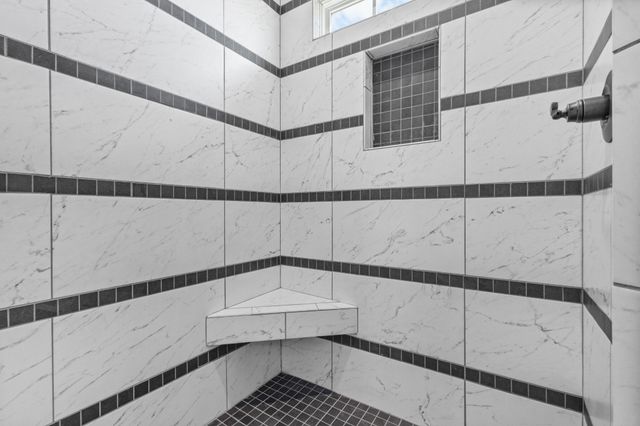 2531 Rafiki Dr, Clarksville, TN 37042