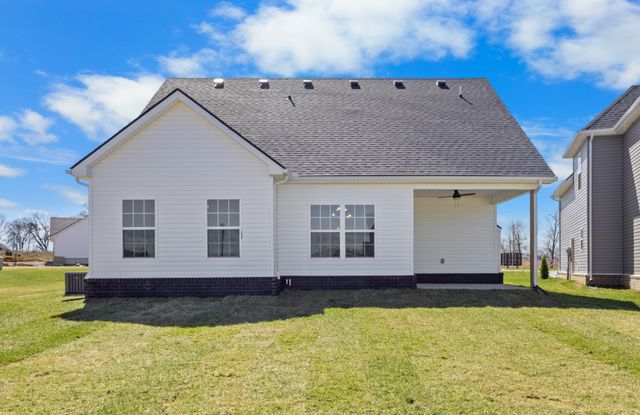 2531 Rafiki Dr, Clarksville, TN 37042