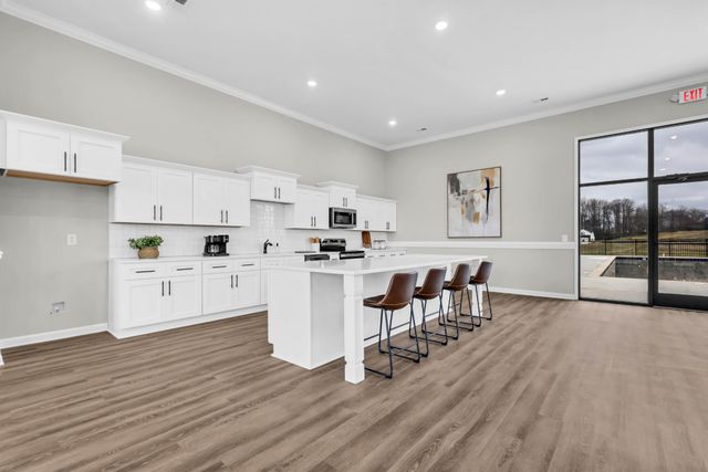 2531 Rafiki Dr, Clarksville, TN 37042