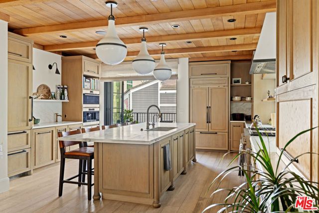 4315 Roma Court, Marina Del Rey, CA 90292