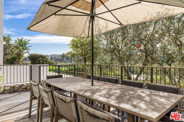 4315 Roma Court, Marina Del Rey, CA 90292