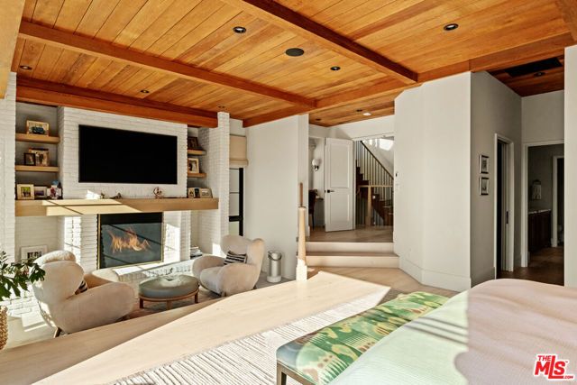 4315 Roma Court, Marina Del Rey, CA 90292