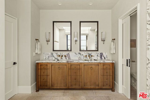 4315 Roma Court, Marina Del Rey, CA 90292