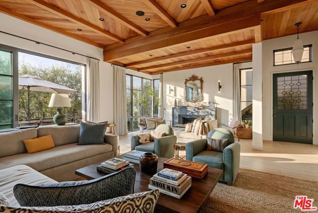 4315 Roma Court, Marina Del Rey, CA 90292