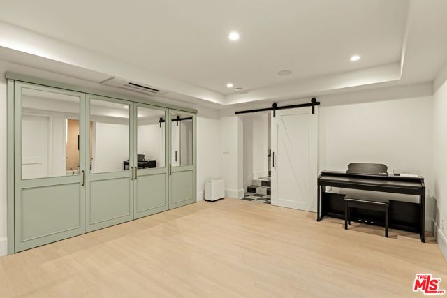 4315 Roma Court, Marina Del Rey, CA 90292