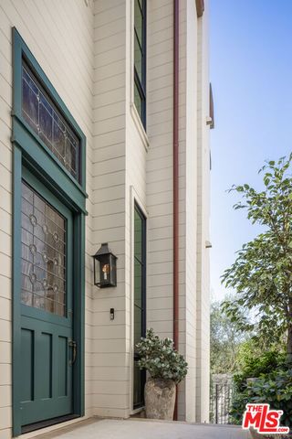 4315 Roma Court, Marina Del Rey, CA 90292