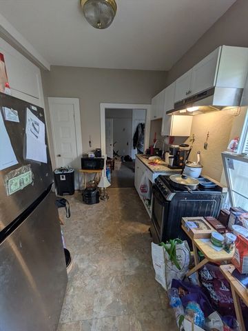 338 Summer St 9, Franklin, MA 02038