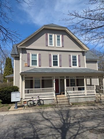 338 Summer St 9, Franklin, MA 02038