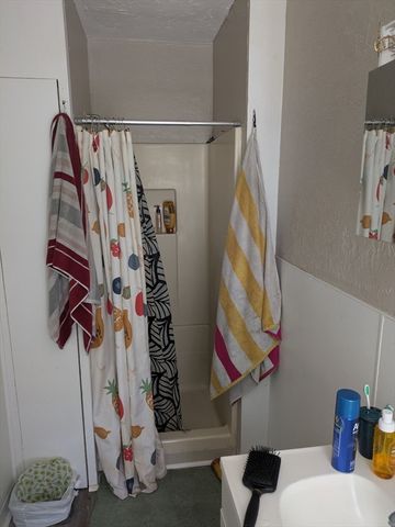 338 Summer St 9, Franklin, MA 02038