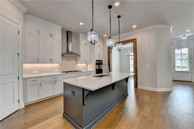 4536 Molder Drive, Buford, GA 30518