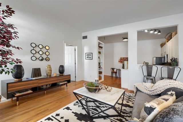 1425 N Washington Street 302, Denver, CO 80203