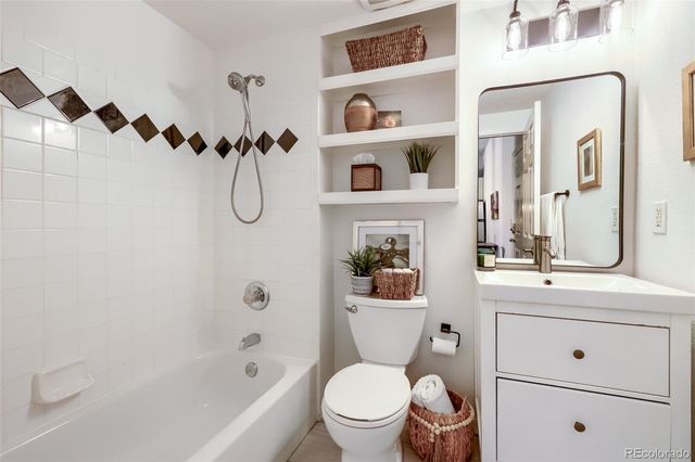 1425 N Washington Street 302, Denver, CO 80203