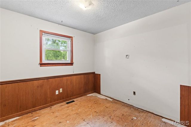 430 Nantucket Drive, St Charles, MO 63301
