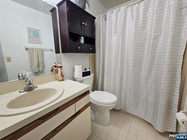 105 Magnolia Road, Ramsey, NJ 07446