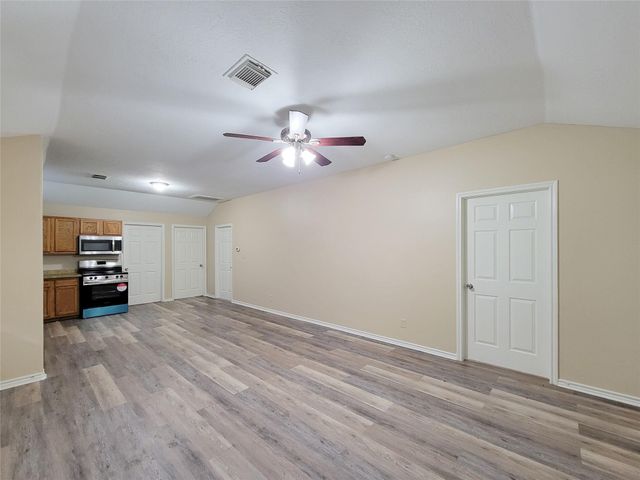 12700 Royal Green Drive, Conroe, TX 77303