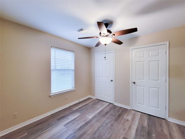 12700 Royal Green Drive, Conroe, TX 77303