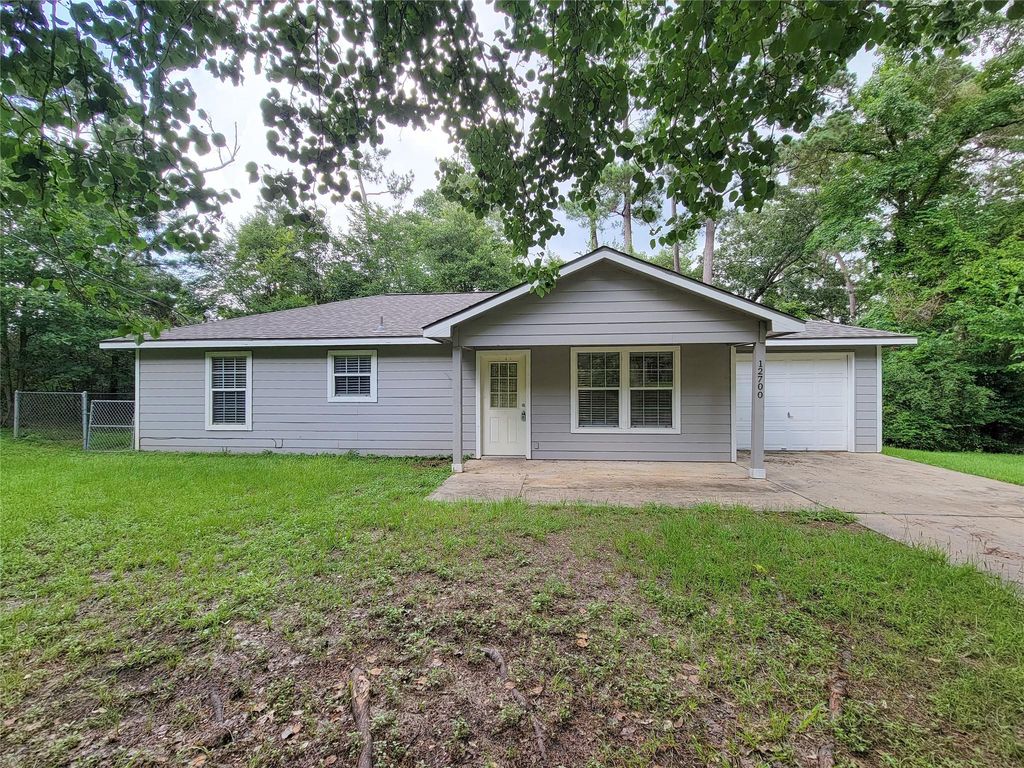 12700 Royal Green Drive, Conroe, TX 77303