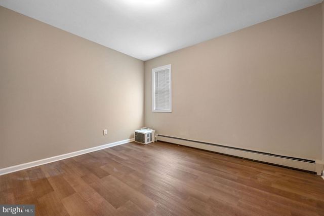 814 NEW CASTLE AVE, Dover, DE 19901