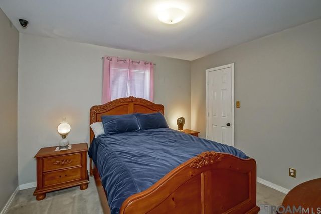 17294 W Autumn Dr, Prairieville, LA 70769