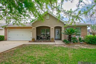 17294 W Autumn Dr, Prairieville, LA 70769