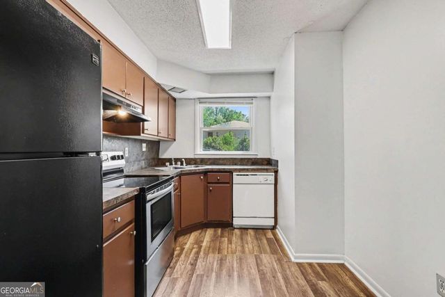 2060 Kings Gate Circle A, Snellville, GA 30078