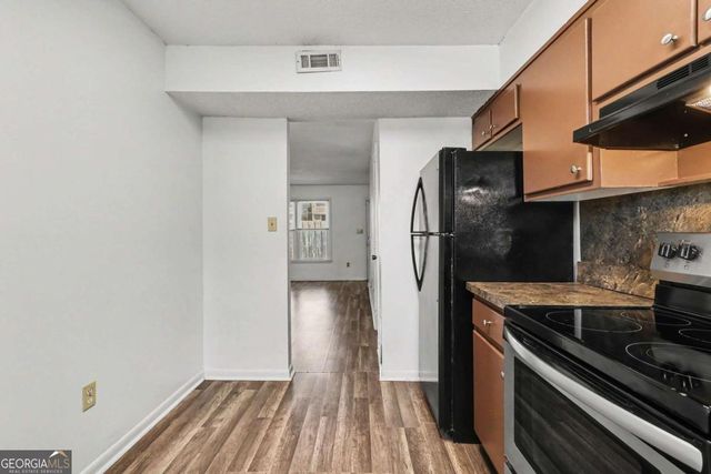 2060 Kings Gate Circle A, Snellville, GA 30078