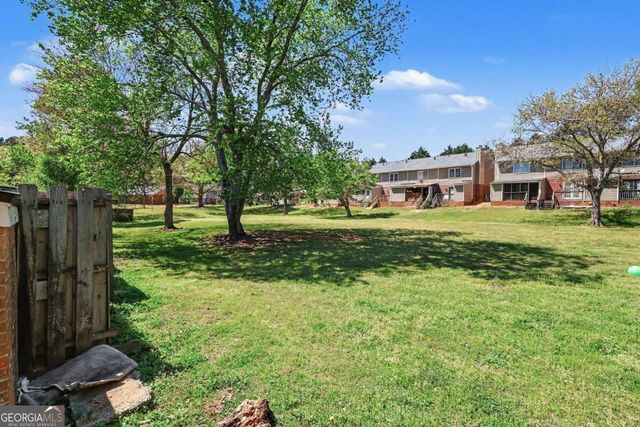 2060 Kings Gate Circle A, Snellville, GA 30078