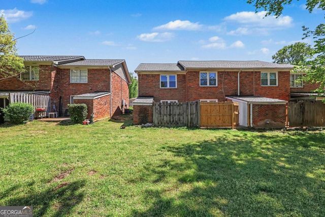 2060 Kings Gate Circle A, Snellville, GA 30078