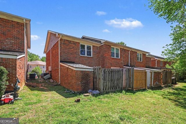 2060 Kings Gate Circle A, Snellville, GA 30078