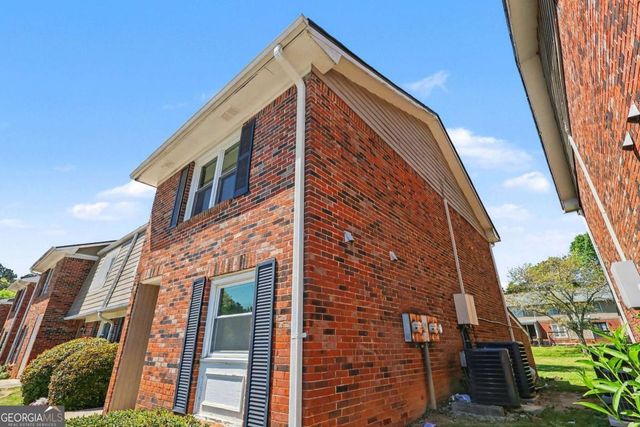 2060 Kings Gate Circle A, Snellville, GA 30078