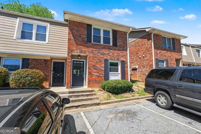 2060 Kings Gate Circle A, Snellville, GA 30078