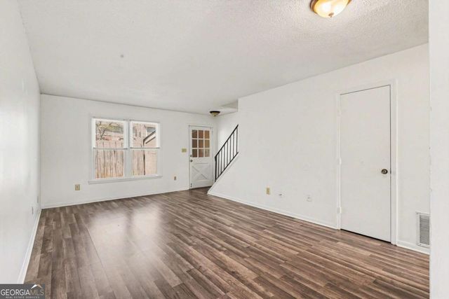 2060 Kings Gate Circle A, Snellville, GA 30078