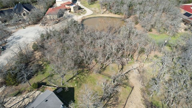 70 Hidden Valley Airpark, Shady Shores, TX 76208