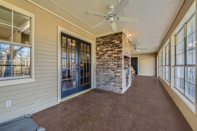 70 Hidden Valley Airpark, Shady Shores, TX 76208