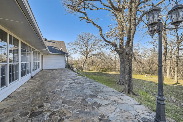 70 Hidden Valley Airpark, Shady Shores, TX 76208