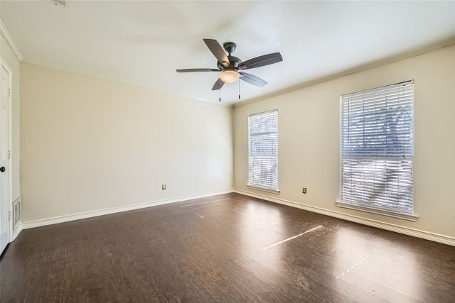 70 Hidden Valley Airpark, Shady Shores, TX 76208