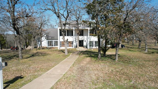 70 Hidden Valley Airpark, Shady Shores, TX 76208