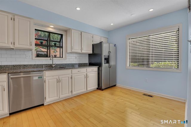 26 Ashford Drive 26, Avon, CT 06001