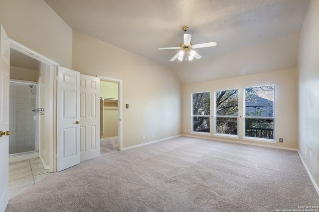 9111 Dapple Gray Ct, San Antonio, TX 78251