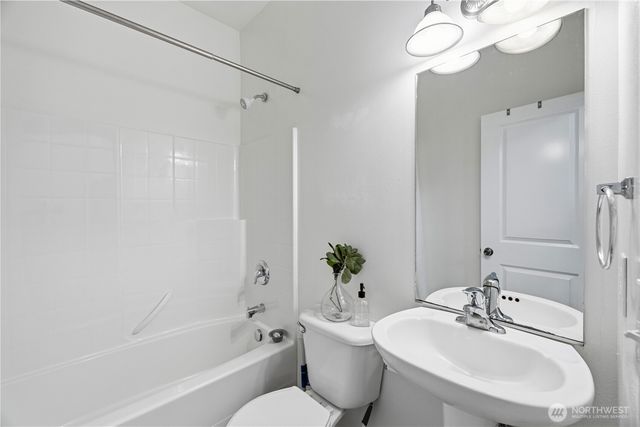 39 Sudden Valley Drive, Bellingham, WA 98229