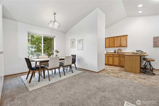 39 Sudden Valley Drive, Bellingham, WA 98229