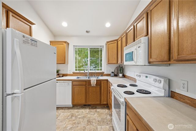 39 Sudden Valley Drive, Bellingham, WA 98229