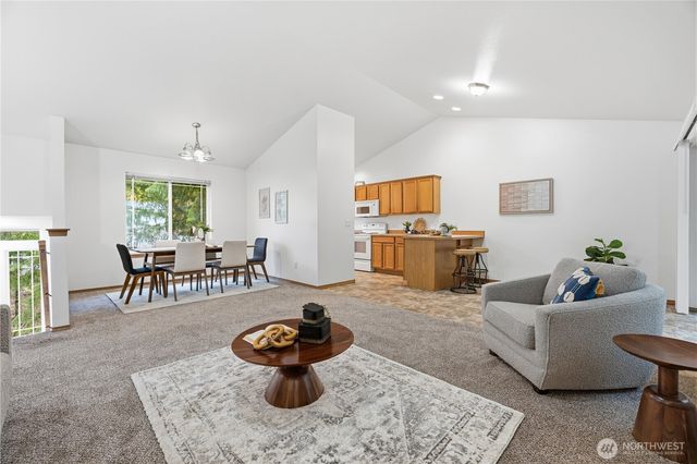 39 Sudden Valley Drive, Bellingham, WA 98229