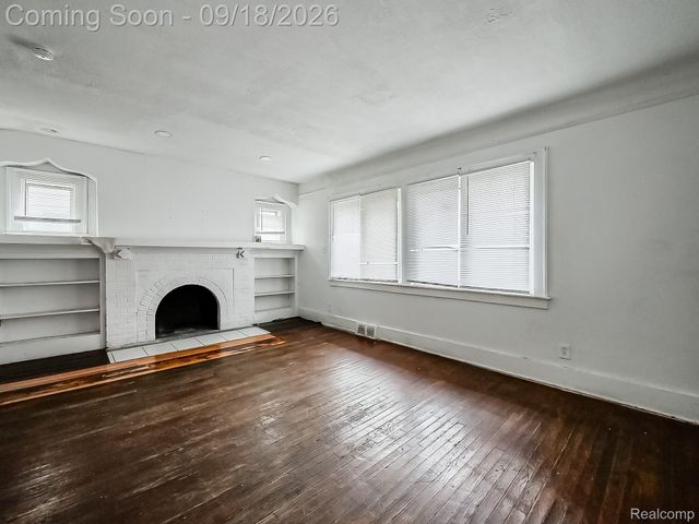 12778 Meyers Road, Detroit, MI 48227