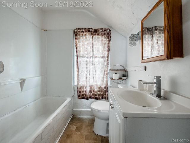 12778 Meyers Road, Detroit, MI 48227