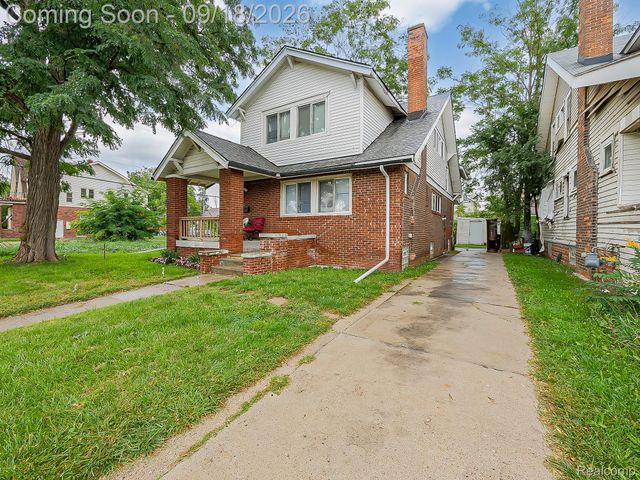 12778 Meyers Road, Detroit, MI 48227